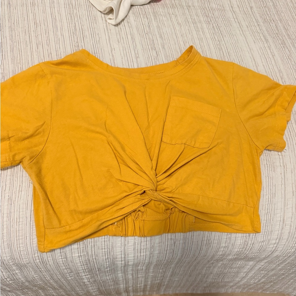 Women's Mustard Twist-Front Crop Top - Unbranded